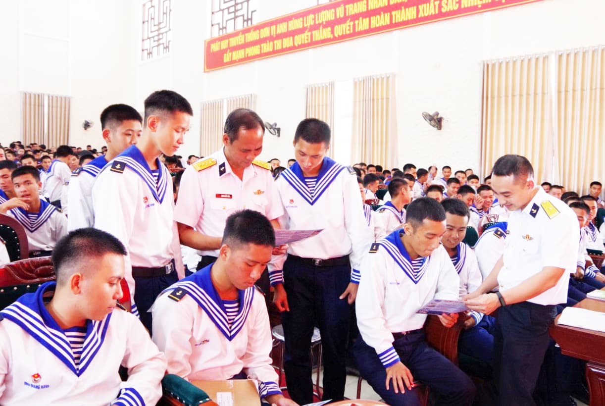 Cục Kỹ thuật Hải quân: Tuyên truyền thu hút nguồn nhân lực xây dựng Nhà máy X52