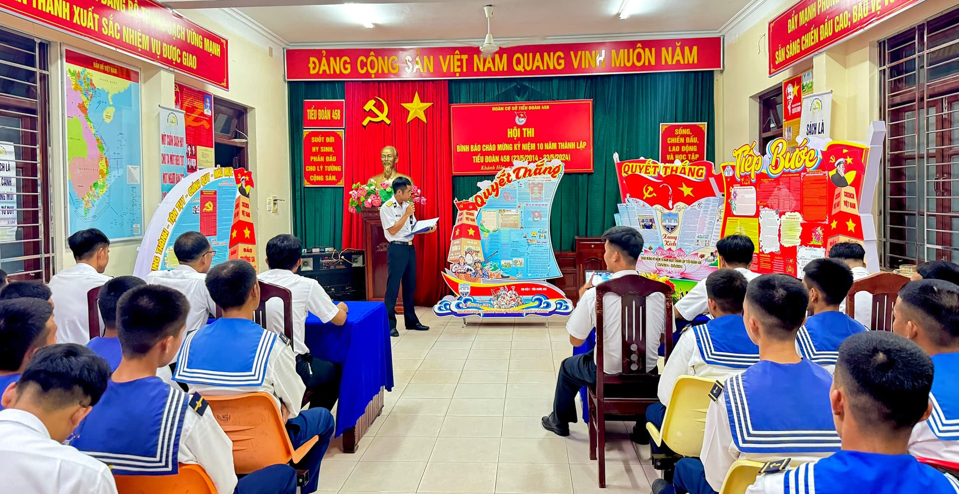 Tiểu đoàn 458: Sôi nổi hội thi báo tường