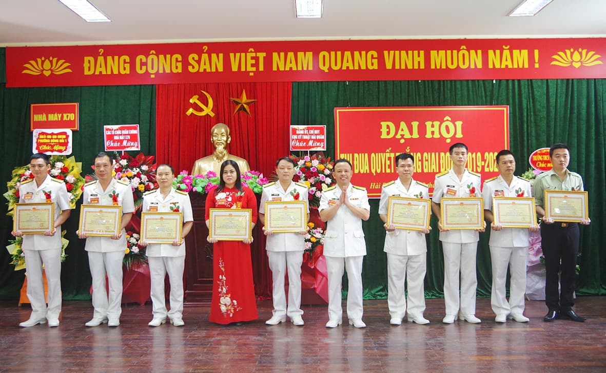 Nhà máy X70 thực hiện phong trào thi đua quyết thắng với nhiều hình thức phong phú