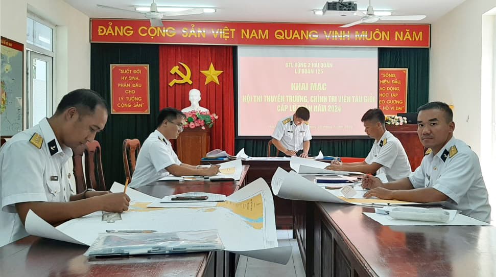 Lữ đoàn 125 hội thi thuyền trưởng, chính trị viên tàu giỏi năm 2024