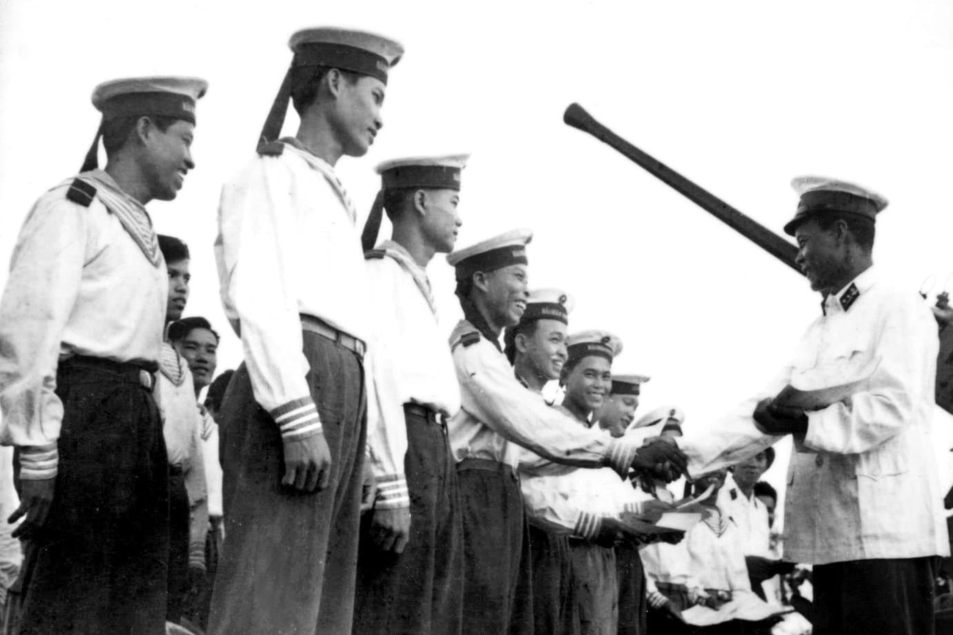 Tự lực, chủ động, kịp thời, tiếp tục làm tốt công tác bảo đảm kỹ thuật, đáp ứng yêu cầu nhiệm vụ trong tình hình mới