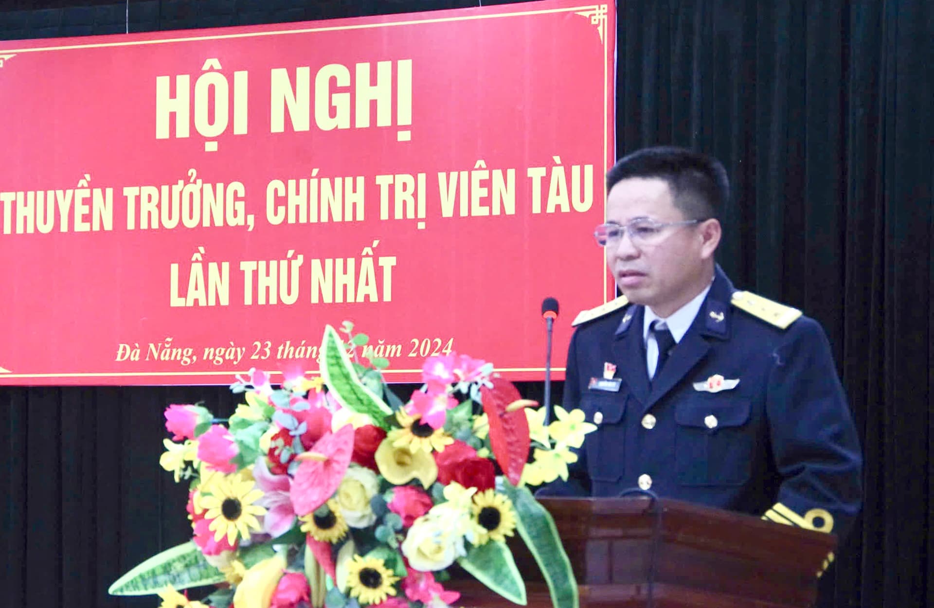 Lữ đoàn 161: Hội nghị thuyền trưởng, chính trị viên tàu lần thứ nhất