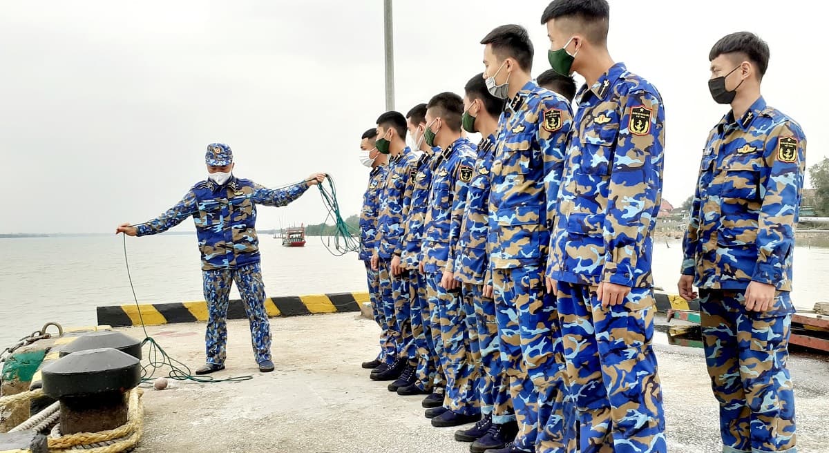 Hải đội 137: Huấn luyện thủy nghiệp cơ bản cho hạ sĩ quan, binh sĩ