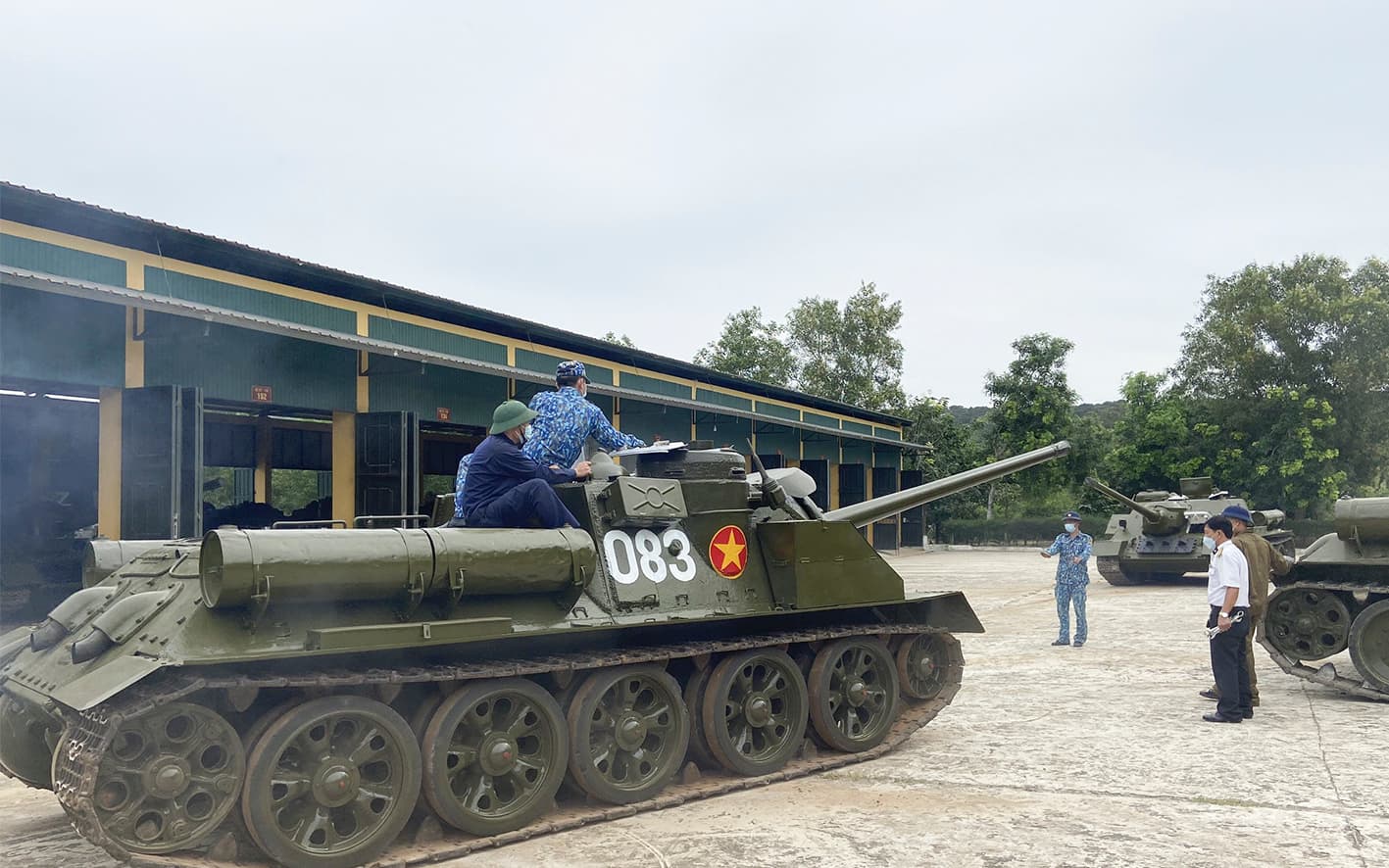 Nhà máy Z753 nghiệm thu xe tăng-thiết giáp