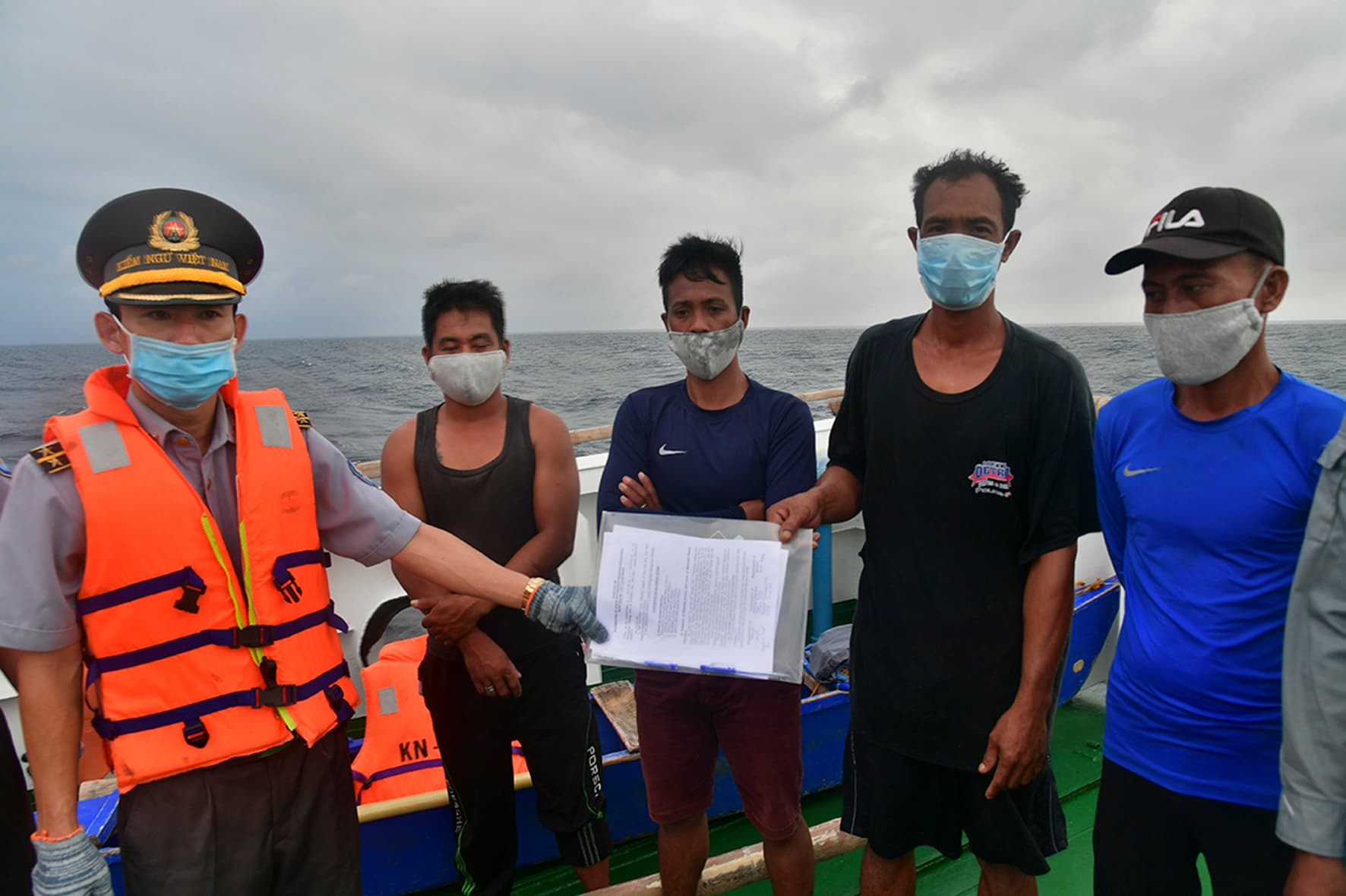 Thực hiện đồng bộ các biện pháp giảm thiểu khai thác IUU