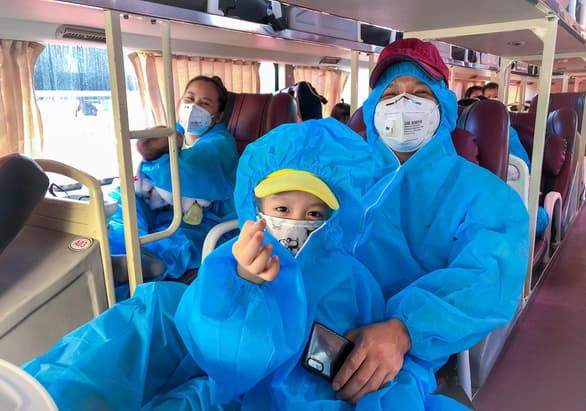 Đi tàu xe mùa Covid-19 sao cho an toàn?
