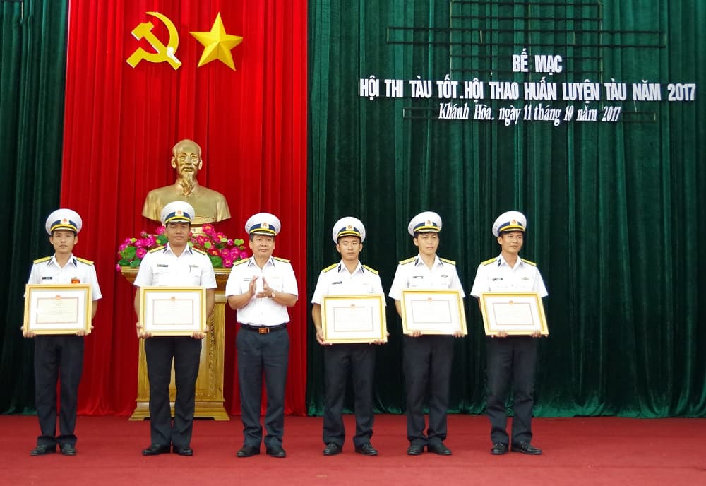 Trung đoàn 196: Hội thi tàu tốt, hội thao huấn luyện tàu