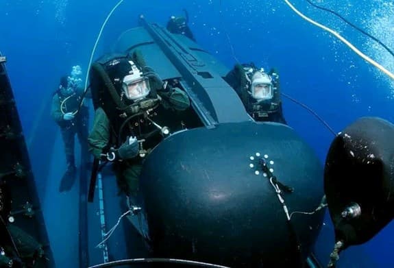 Anh trang bị “tàu ngầm mini” cho đặc nhiệm hải quân