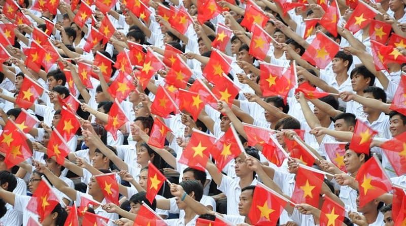 Đừng để lòng yêu nước bị lợi dụng