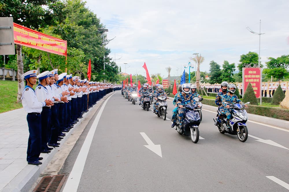 Vùng 4 Hải quân: Mít tinh tuyên truyền về tác hại của thuốc lá và thực hiện Chỉ thị của Tư lệnh Hải quân