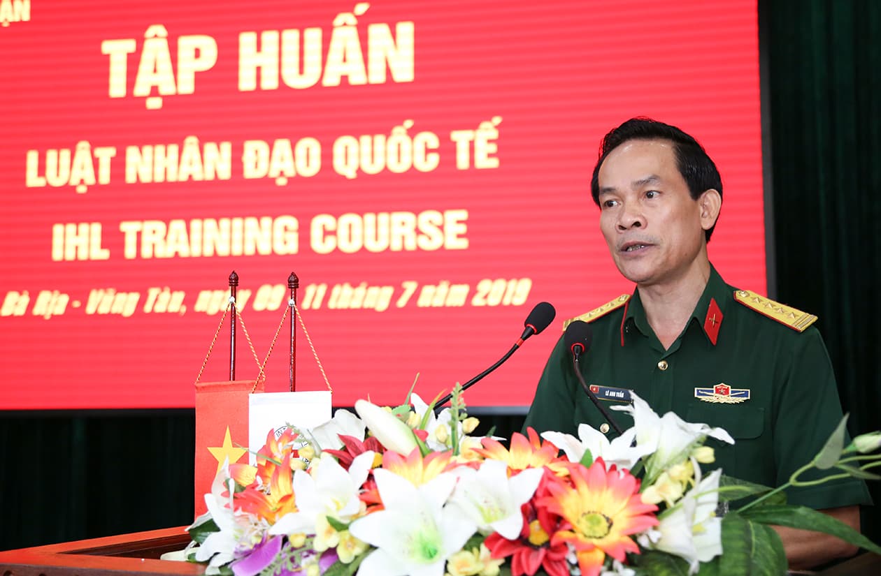 Tổng cục Chính trị: Khai mạc lớp tập huấn Luật Nhân đạo quốc tế tại Vùng 2 Hải quân