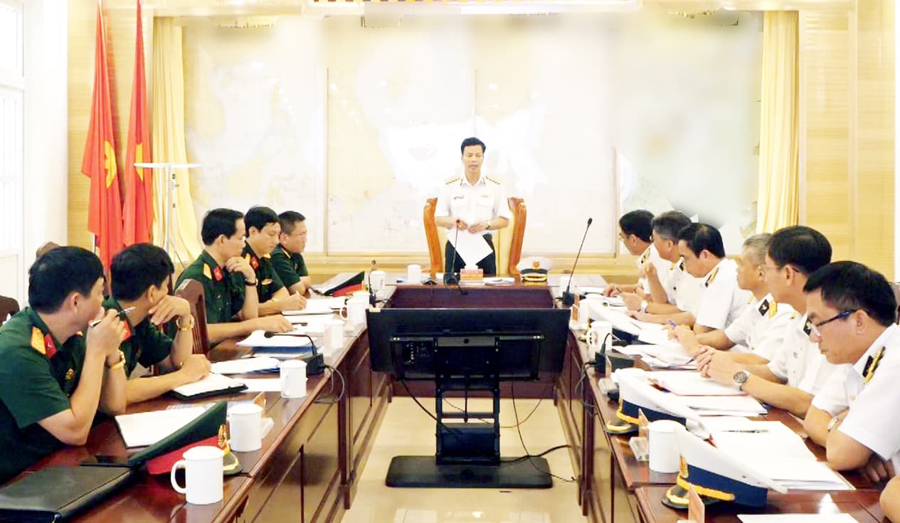 Bộ Tổng Tham mưu kiểm tra công tác huấn luyện, SSCĐ tại Vùng 2 Hải quân