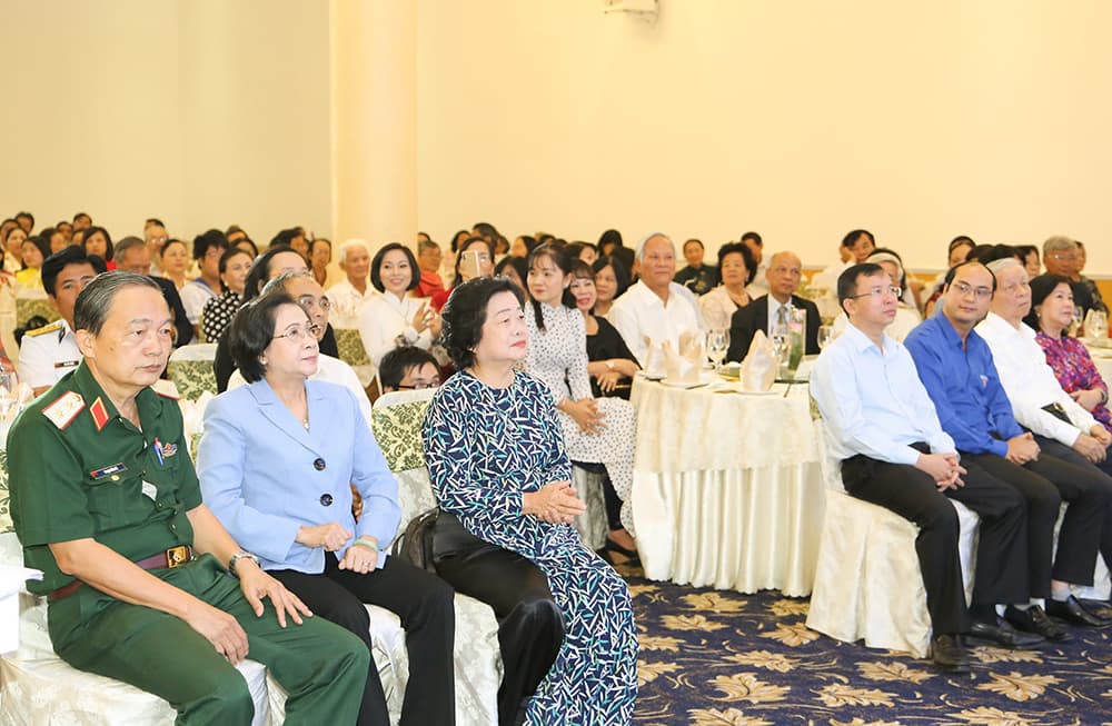 Kỷ niệm 4 năm thành lập Câu lạc bộ “Vì Hoàng Sa-Trường Sa thân yêu”