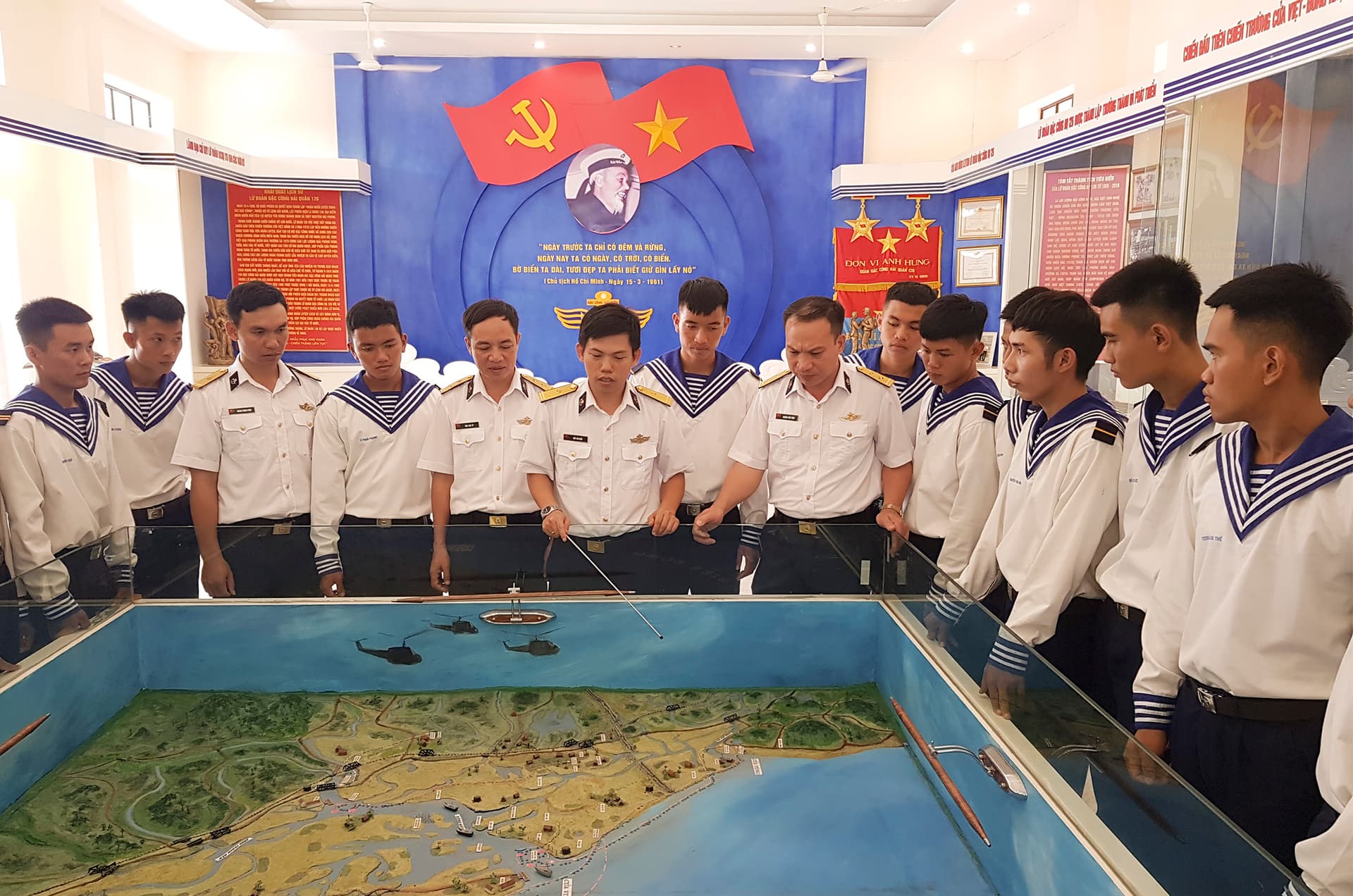 Đặc công Hải quân khắc ghi lời Bác dạy