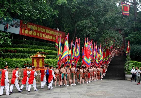 Mạch nguồn tâm linh đặc biệt gắn kết dân tộc Việt Nam thành một khối đại đoàn kết