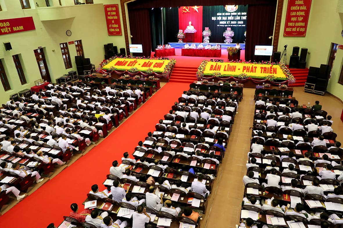 Đại hội đại biểu Đảng bộ Quân chủng Hải quân lần thứ XIII tiến hành phiên trù bị