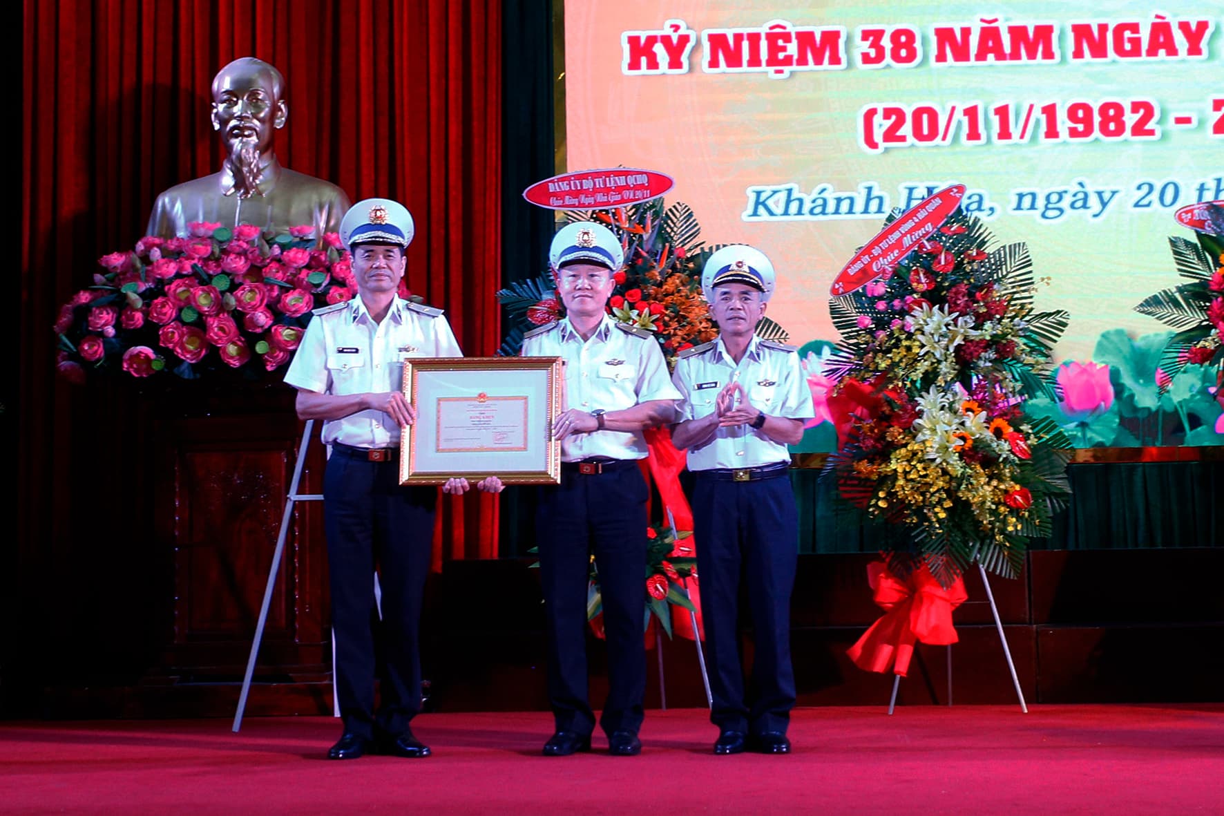 Học viện Hải quân: Gặp mặt kỷ niệm 38 năm ngày Nhà giáo Việt Nam