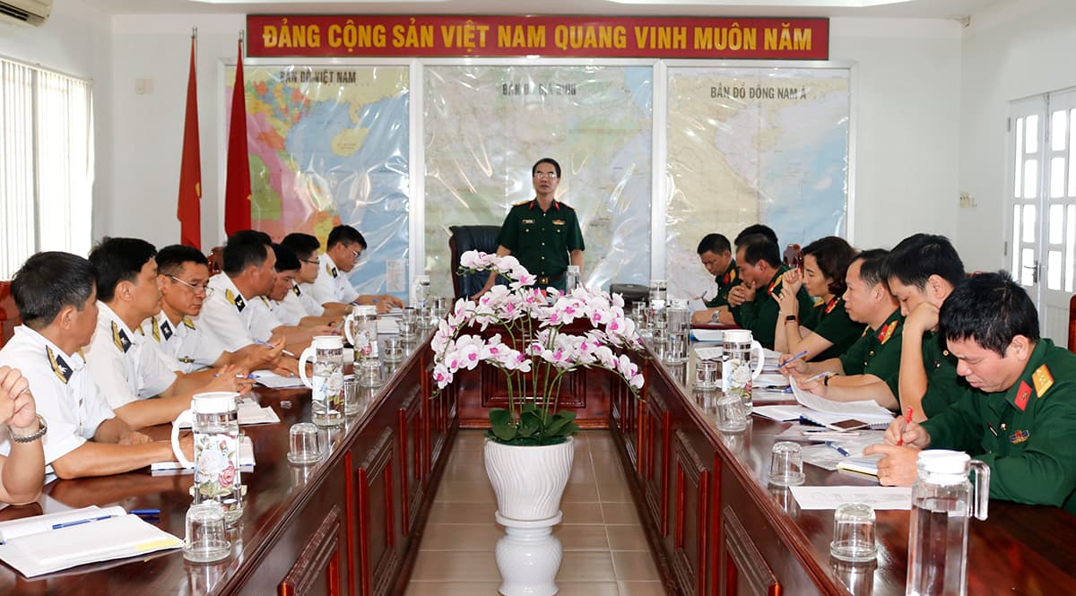 Nghiệm thu xe tăng-thiết giáp tại Nhà máy Z753