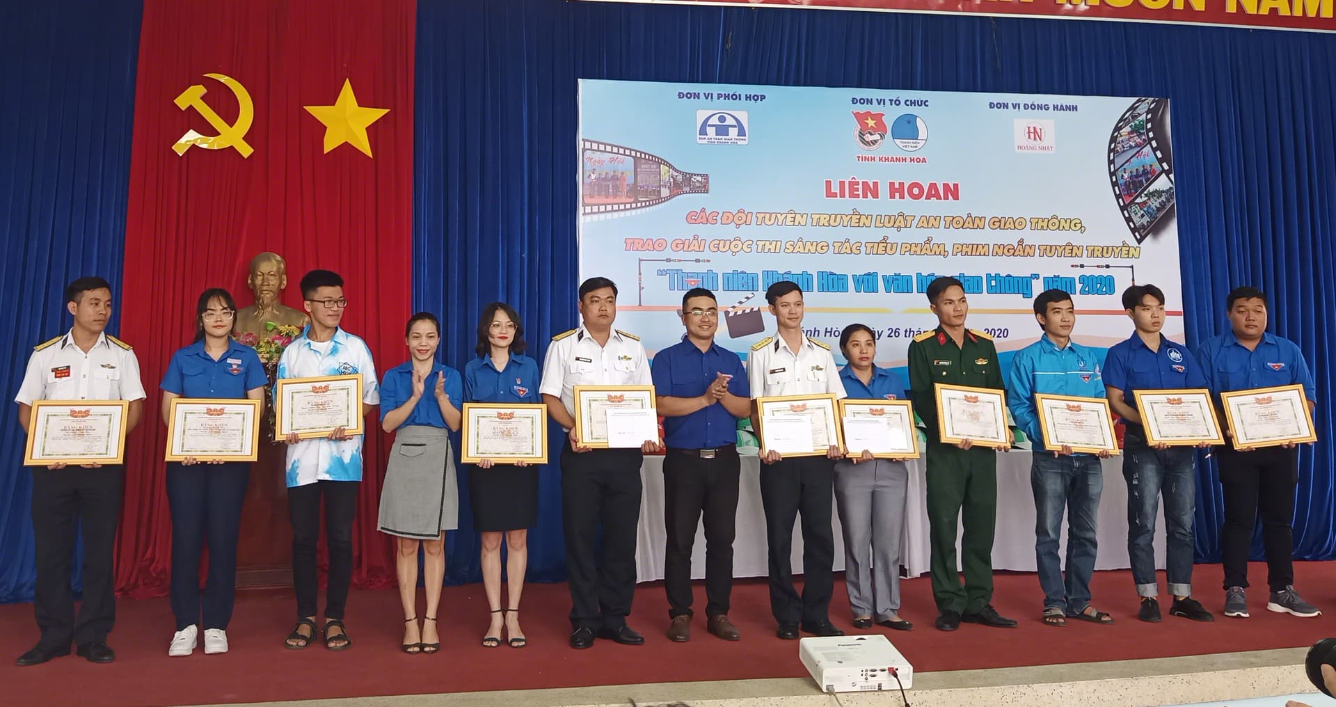 Tuổi trẻ Học viện Hải quân tham gia cuộc thi “Thanh niên Khánh Hòa với văn hóa giao thông”