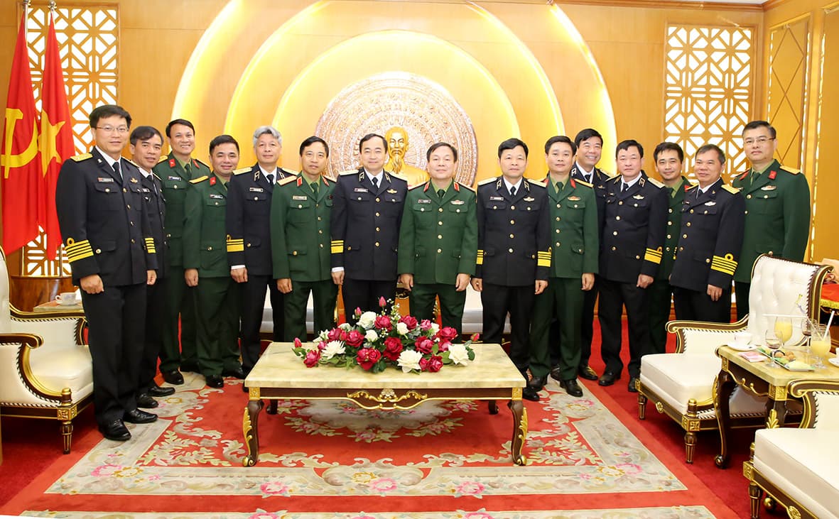 Tập đoàn Công nghiệp-Viễn thông Quân đội thăm và làm việc với Bộ Tư lệnh Hải quân