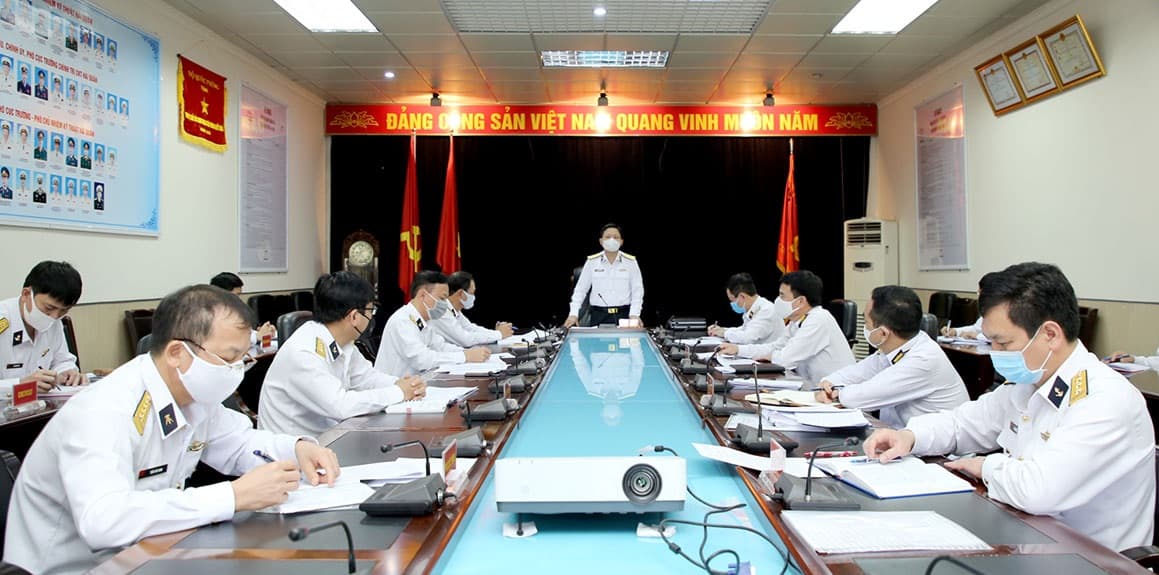 Chính ủy Hải quân làm việc với Cục Hậu cần, Cục Kỹ thuật