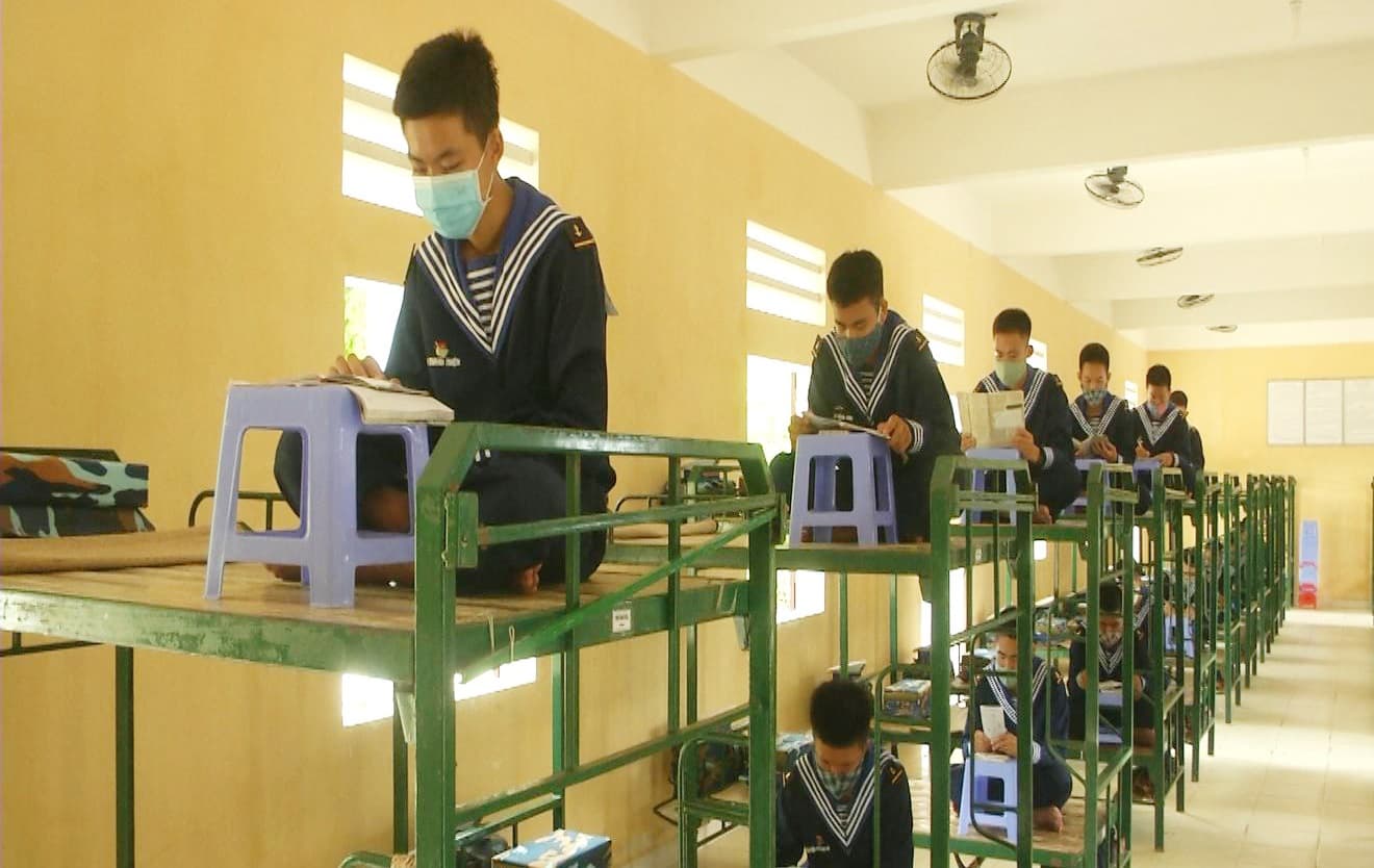 “4 không” trong huấn luyện chiến sĩ mới