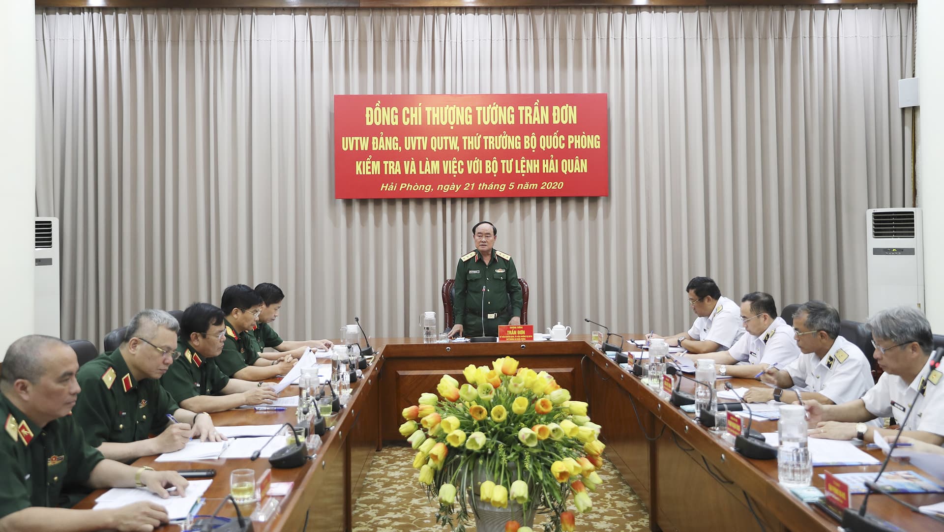 Thượng tướng Trần Đơn làm việc với Bộ Tư lệnh Hải quân