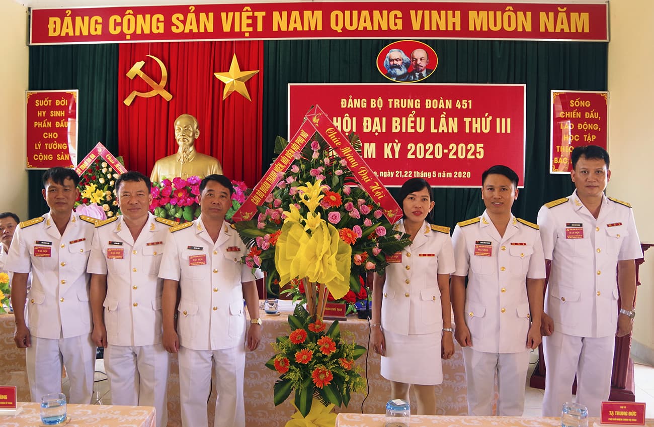 Đại hội Đảng bộ Trung đoàn 451: Nâng cao khả năng khai thác, làm chủ trang bị và quản lý vùng biển