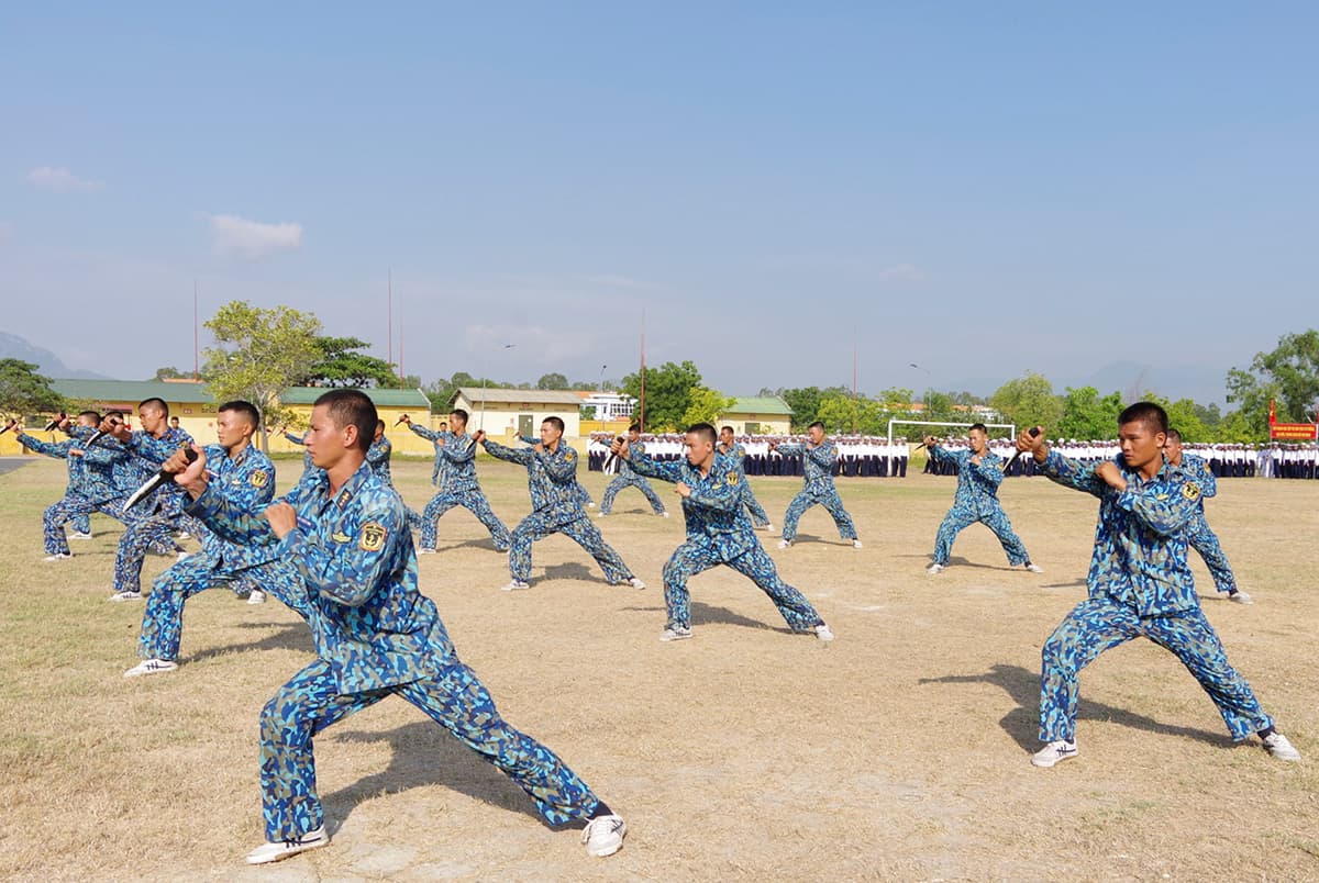 Lữ đoàn 101 tổ chức tuyên thệ chiến sĩ mới 2020