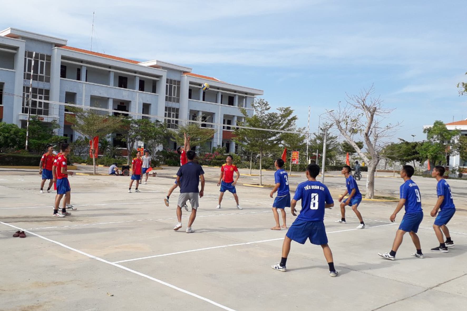 Lữ đoàn 957: Tổ chức hoạt động thể thao kỷ niệm Ngày Quốc khánh