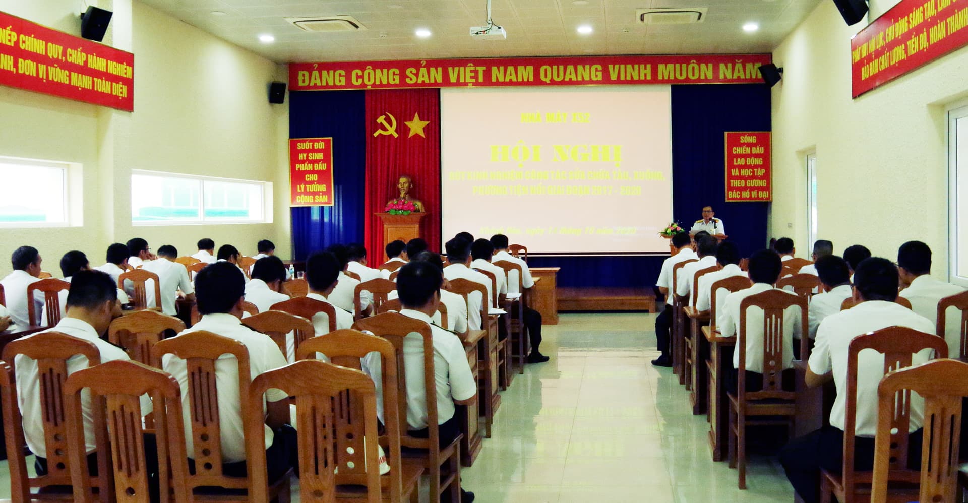 Nhà máy X52 rút kinh nghiệm công tác sửa chữa tàu xuồng, phương tiện nổi