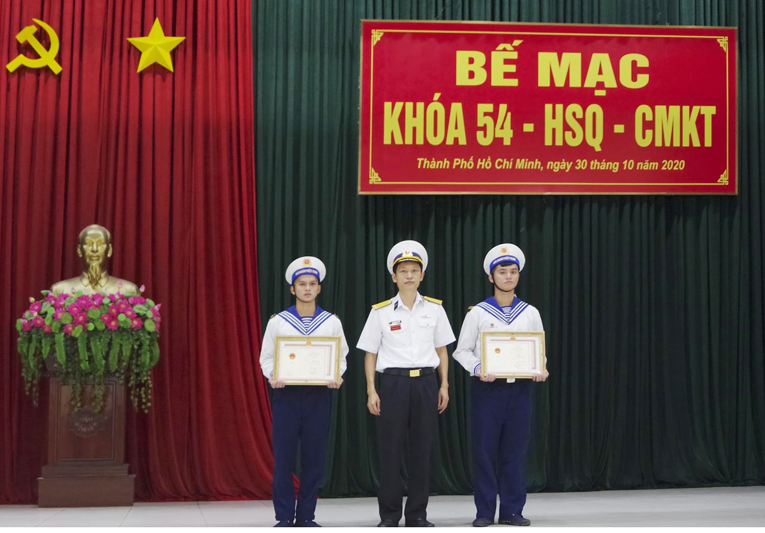 Trường Cao đẳng Kỹ thuật Hải quân: Bế mạc đào tạo hạ sĩ quan-chuyên môn kỹ thuật Khóa 54