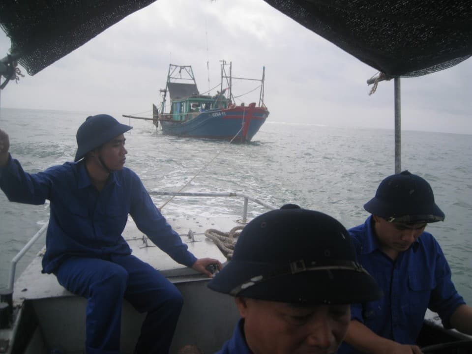 Tàu 630, Đoàn Đo đạc biên vẽ hải đồ và nghiên cứu biển cứu kéo tàu cá QN 0256 TS gặp nạn