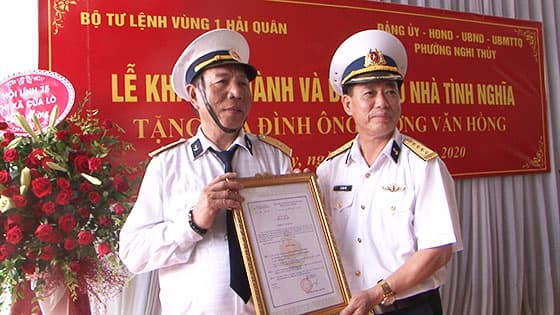 Vùng 1 bàn giao nhà tình nghĩa cho cựu chiến binh