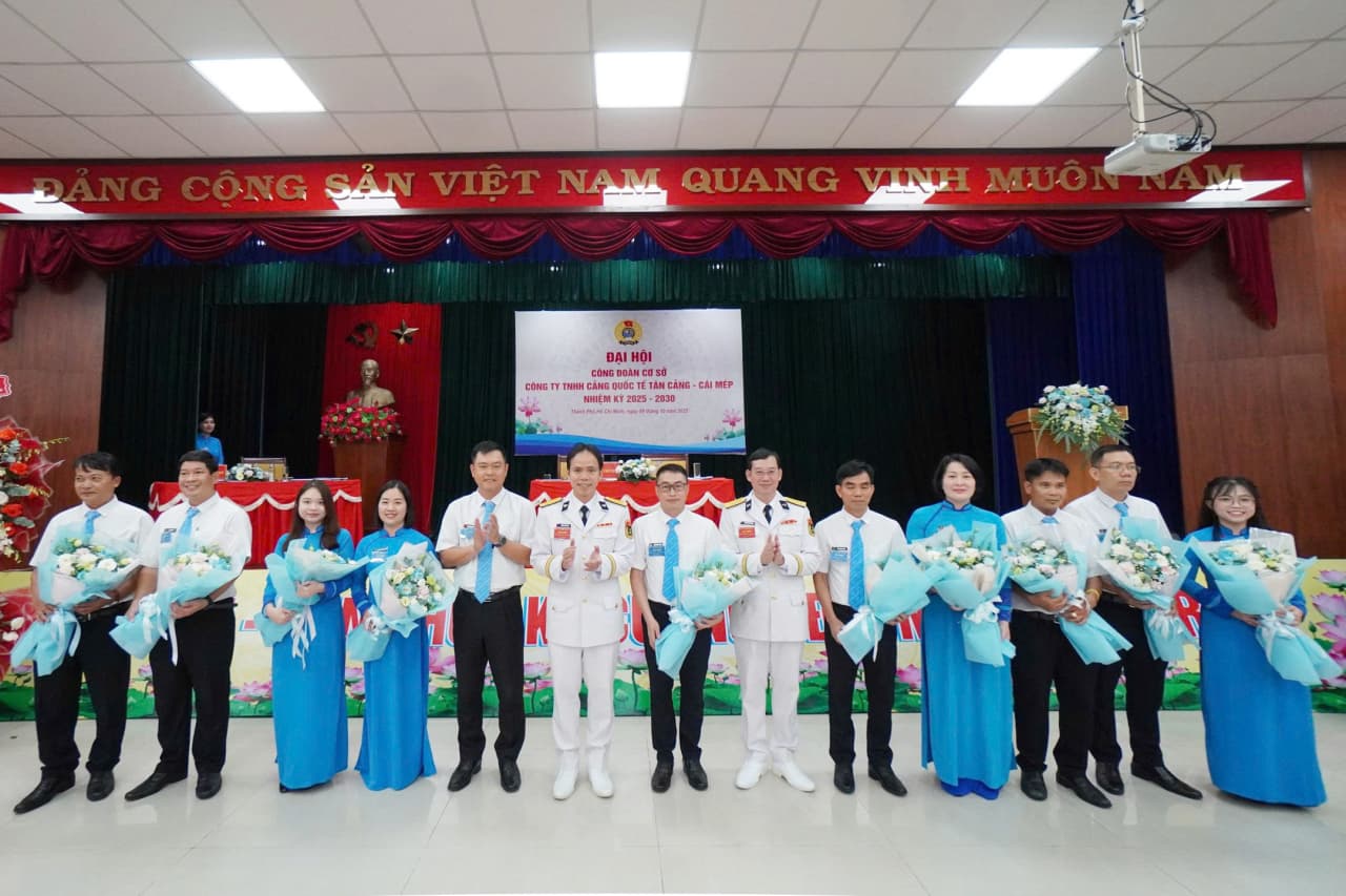 Công đoàn Tân cảng Cái Mép ứng dụng hiệu quả công nghệ vào sản xuất