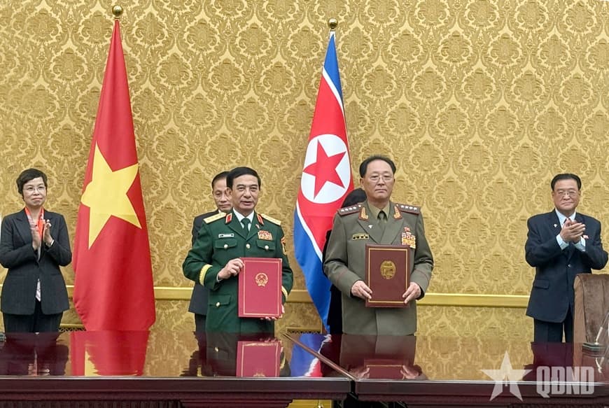 Lễ ký kết các văn kiện hợp tác song phương Việt Nam - Triều Tiên