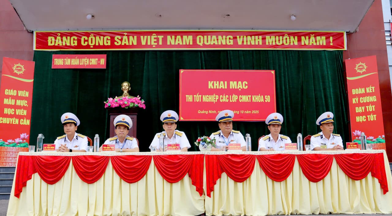 Trung tâm Huấn luyện CMKT-NV Vùng 1 khai mạc kỳ thi tốt nghiệp