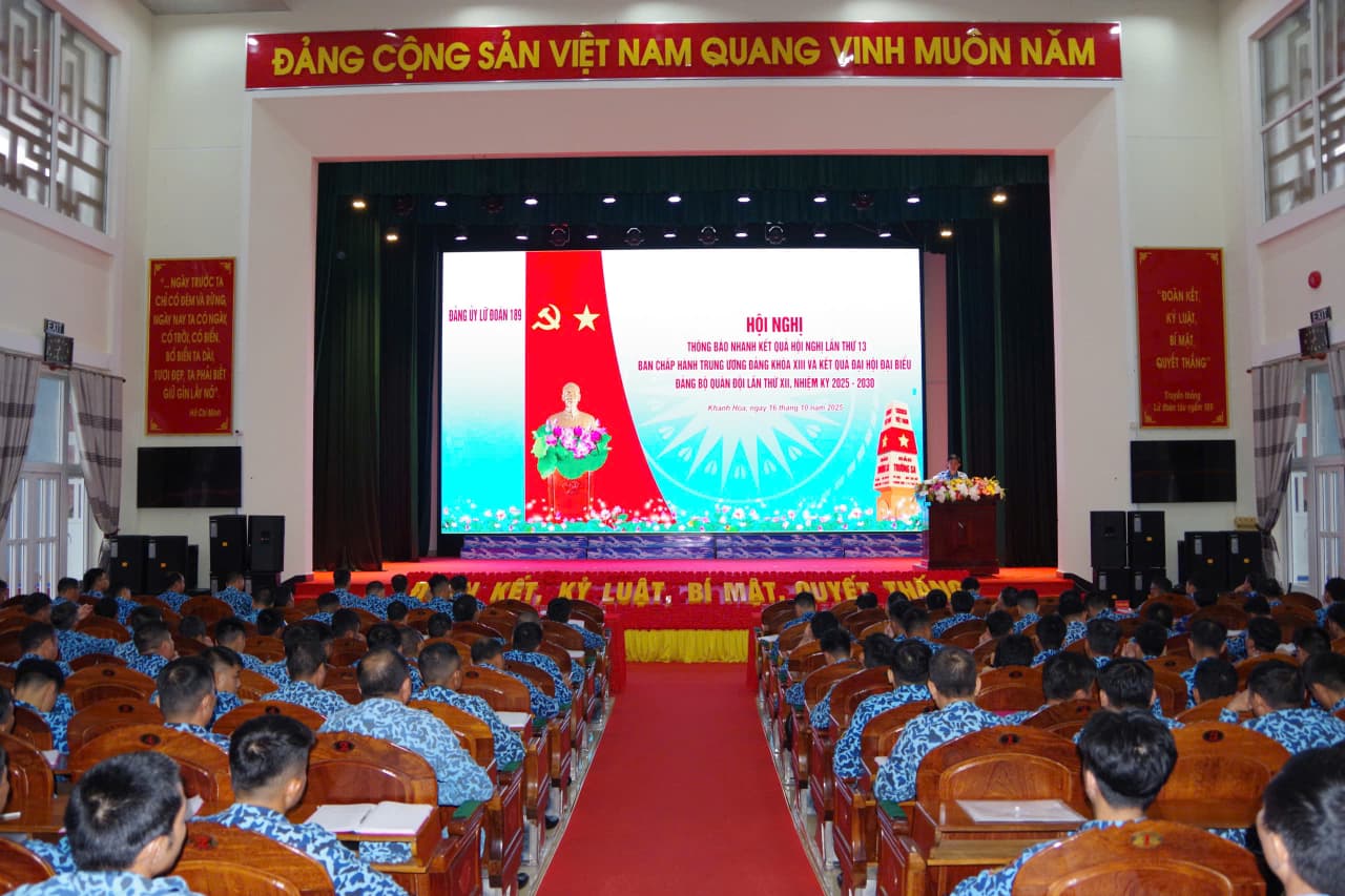 Lữ đoàn 189: Thông báo kết quả Hội nghị Trung ương 13 và Đại hội Đảng bộ Quân đội lần thứ XII