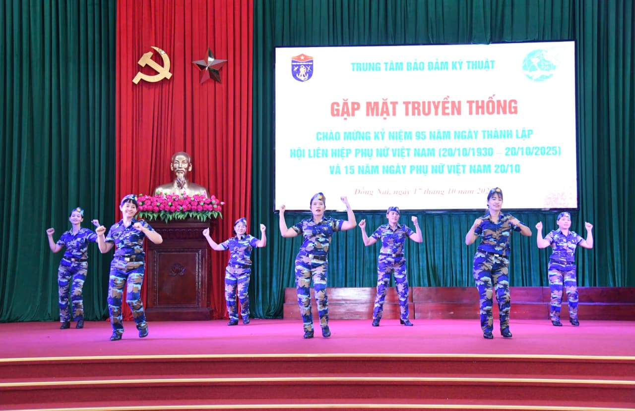 Gặp mặt kỷ niệm 95 năm Ngày thành lập Hội LHPN Việt Nam