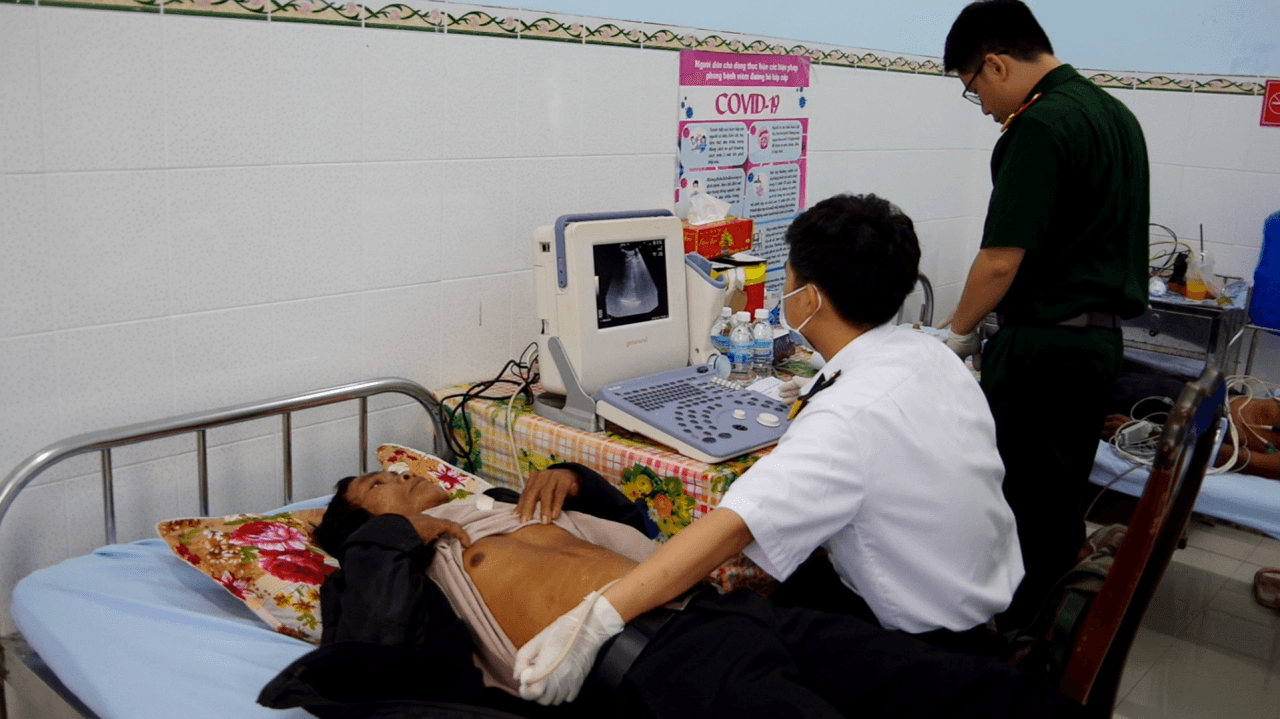 Vùng 4 khám bệnh, cấp thuốc miễn phí cho đối tượng chính sách