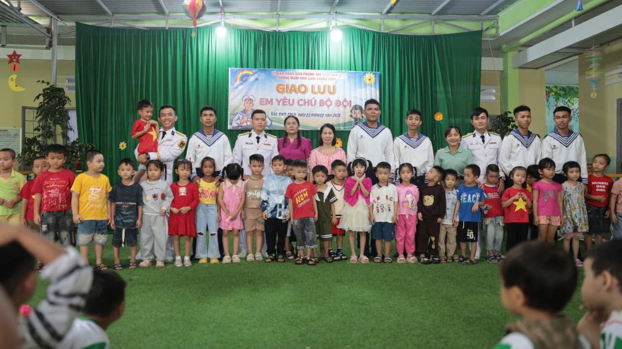 Nhà máy X52 tổ chức các hoạt động dịp 22/12