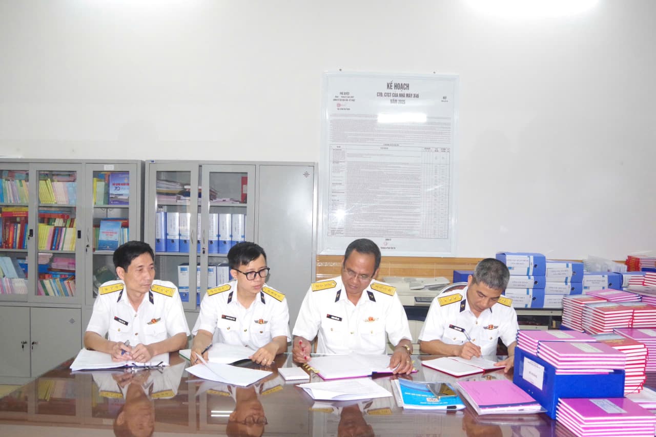 Cục Hậu cần - Kỹ thuật kiểm tra xây dựng đơn vị vững mạnh toàn diện tại Nhà máy X46