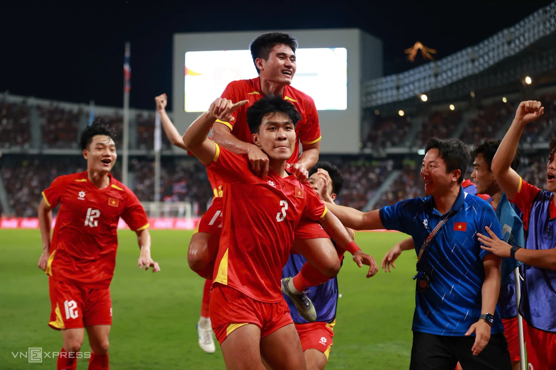 Kết quả chung kết SEA Games 33: U22 Việt Nam thắng U22 Thái Lan, giành Huy chương Vàng