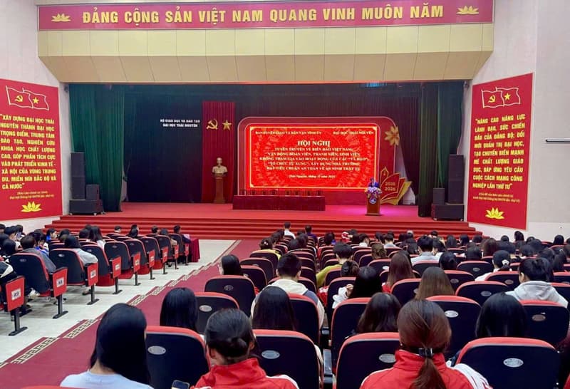 Nhà máy X56 tuyên truyền biển đảo tại Thái Nguyên