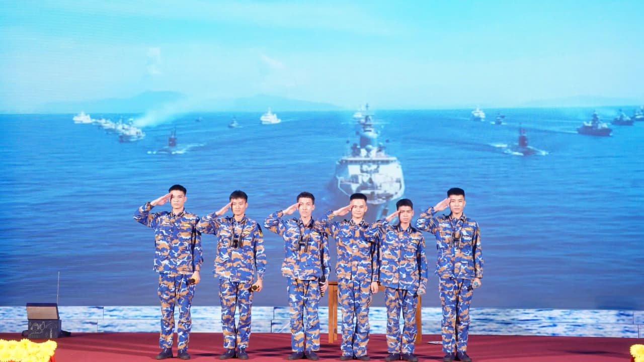 Học viện Hải quân tổ chức Gala tiếng Anh