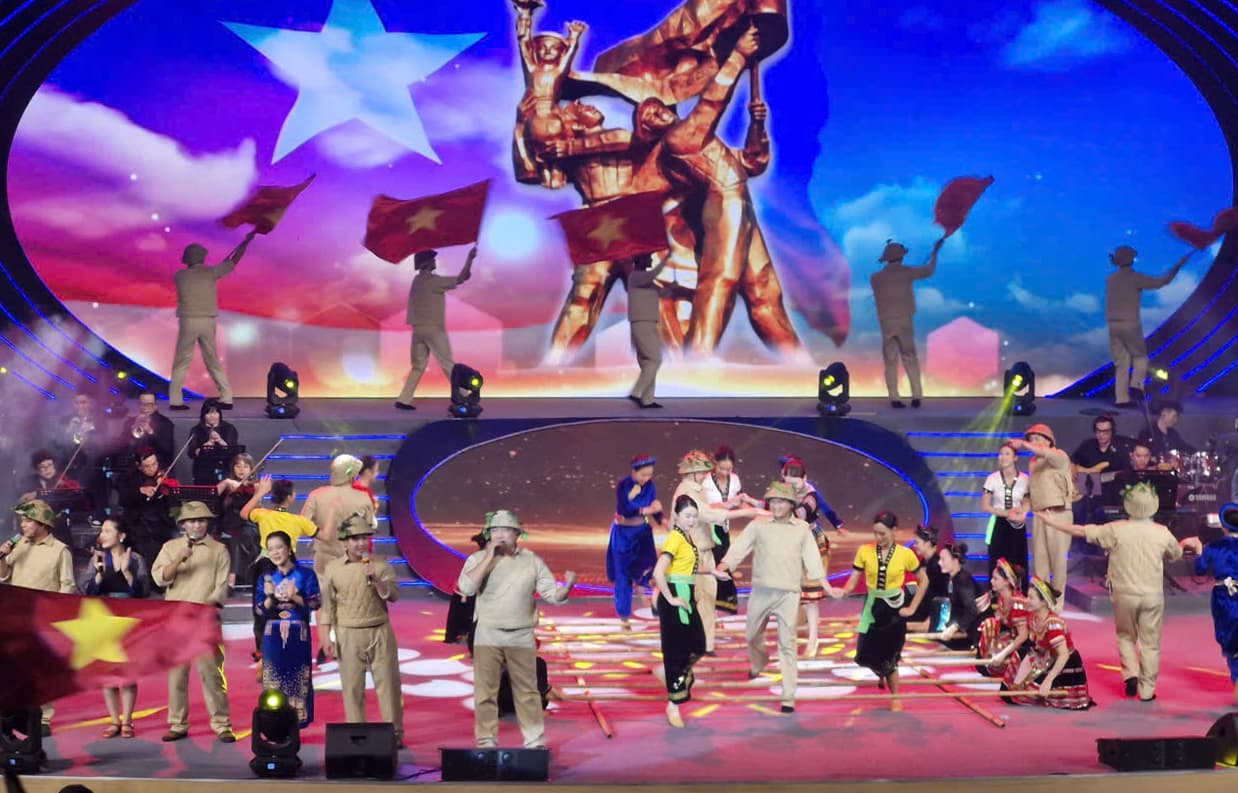 Ấn tượng đêm nhạc "Nhạc sĩ Đỗ Nhuận - Âm thanh cuộc đời"