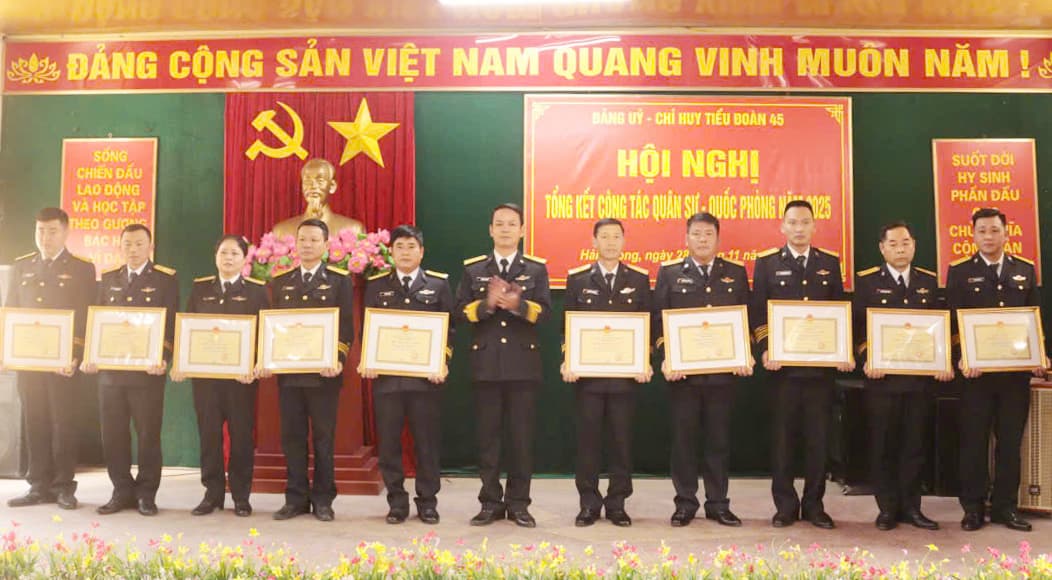 Tiểu đoàn 45: Hội nghị tổng kết công tác quân sự-quốc phòng năm 2025