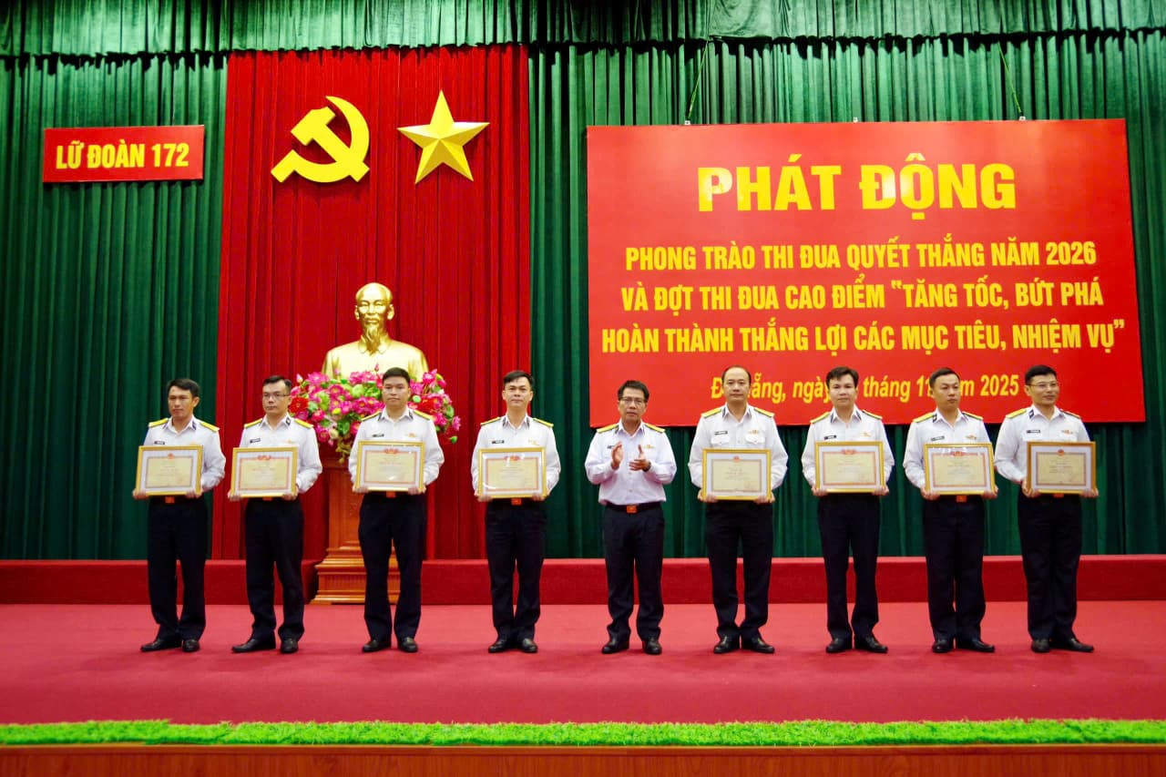 Lữ đoàn 172 hoàn thành tốt nhiệm vụ làm điểm về huấn luyện