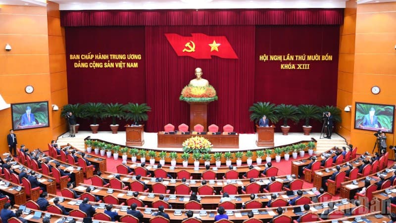 Tiếp tục tập trung thực hiện các nhiệm vụ, giải pháp nhằm bảo đảm thực hiện ở mức cao nhất mục tiêu tăng trưởng năm 2025