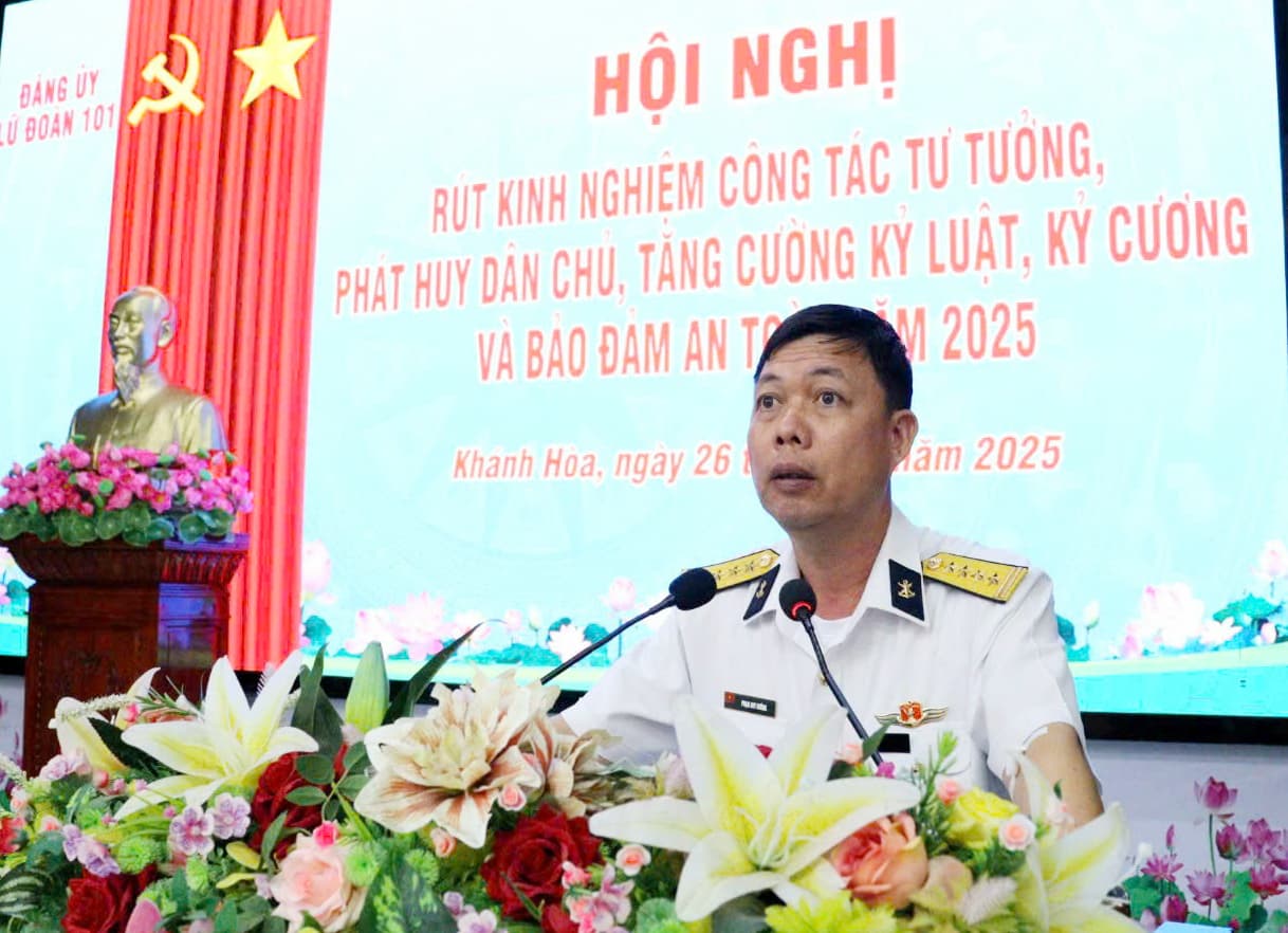 Lữ đoàn 101 rút kinh nghiệm công tác quản lý tư tưởng năm 2025
